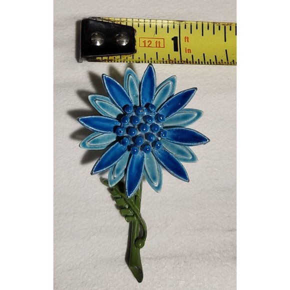 Vintage Enamel Blue Daisy Layered Brooch - Picture 4 of 4